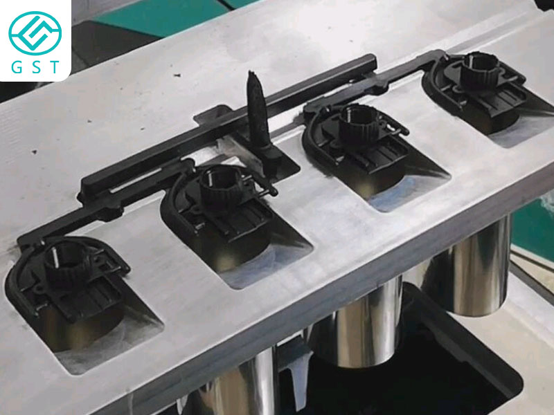 1-230331153K54D 自动化设备-注塑件自动切水口机